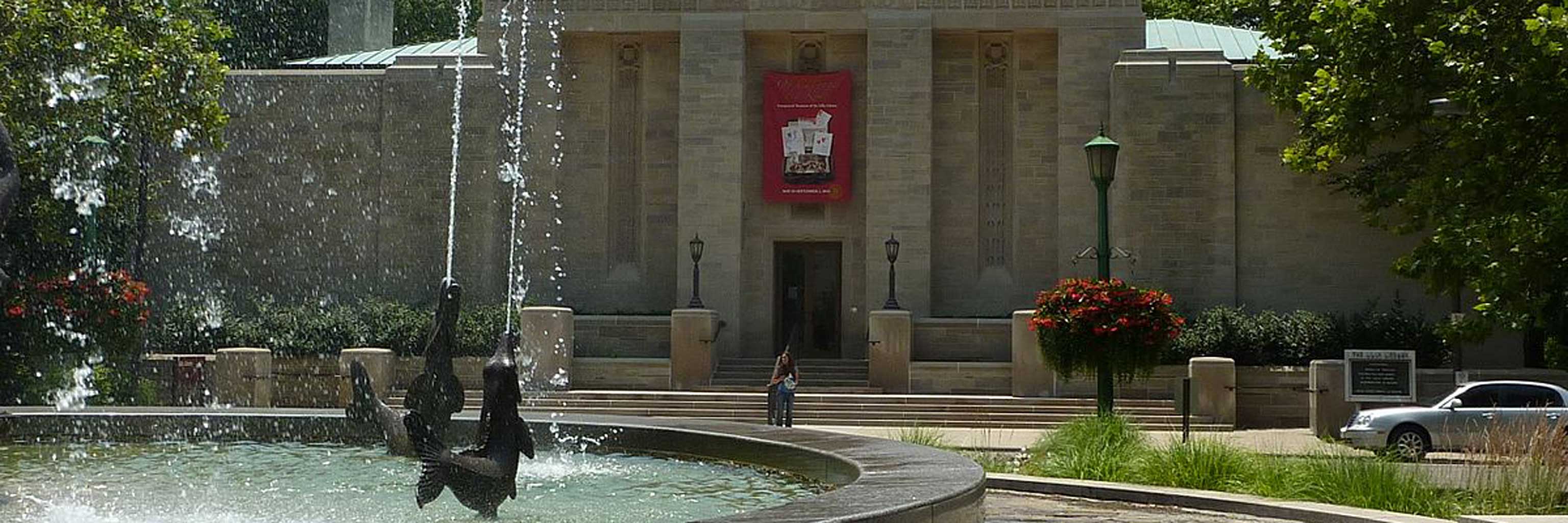 Fountain in front of the Lilly library